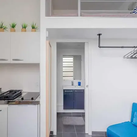 Authentic - 2p - Gare De L'est Apartment *