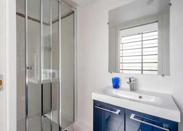 Authentic - 2p - Gare De L'est Appartement Parijs